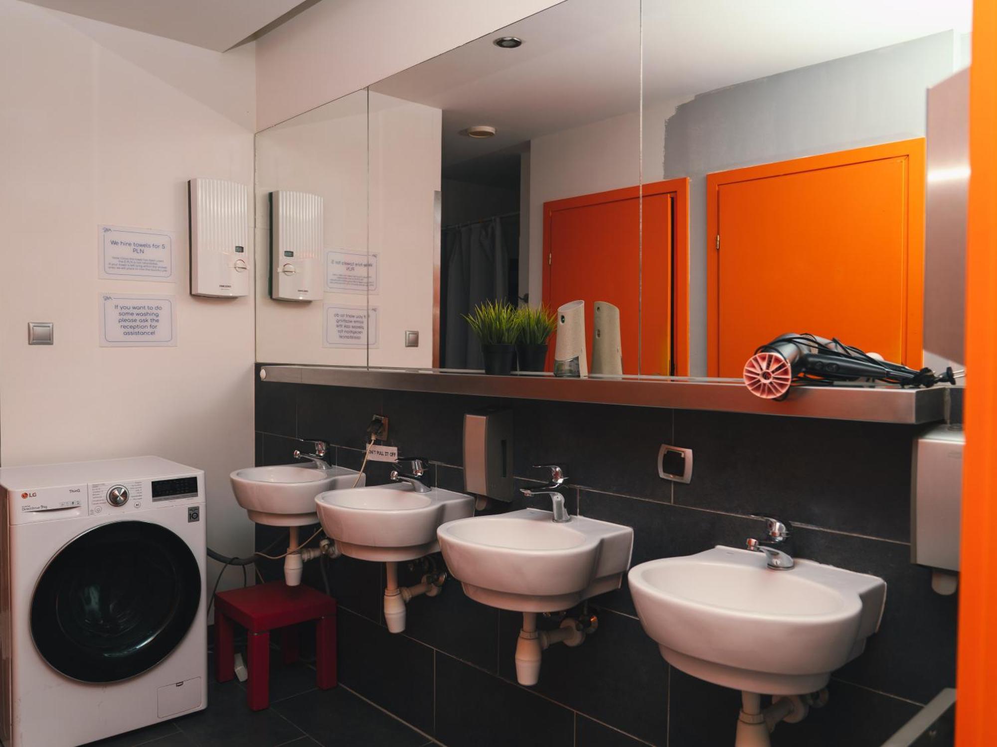 Lazemaze Hostel Krakkó Kültér fotó